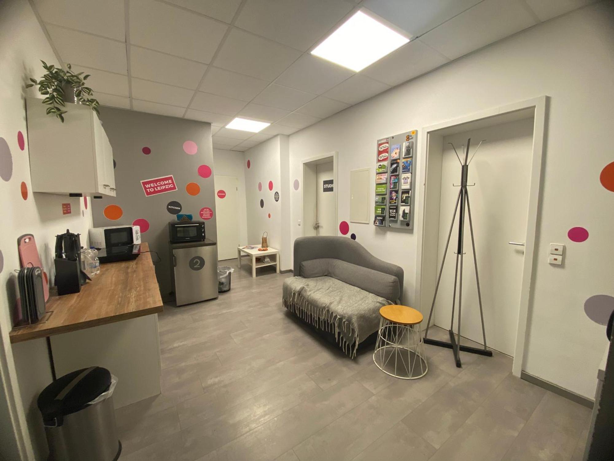 Studio 1 Mit Gemeinschaftsraeumen, Tiefgarage Lipsia Esterno foto